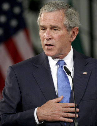 Буш завършва управлението си с 22% одобрение