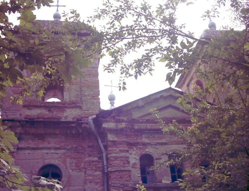 Реставрират храм в плевенското село Пелишат 