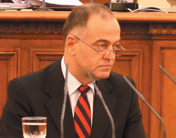 Атанас Атанасов: Министрите да носят отговорност за фондовете