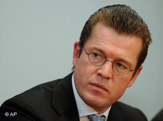 Карл-Теодор цу Гутенберг - новият германски министър на икономиката 
