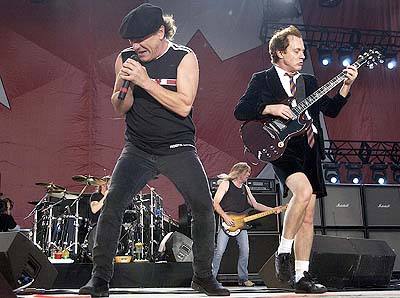 Рок влак за концерта на AC/DC в Белград 