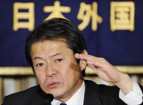 Японският министър на финансите подава оставка заради пиянство