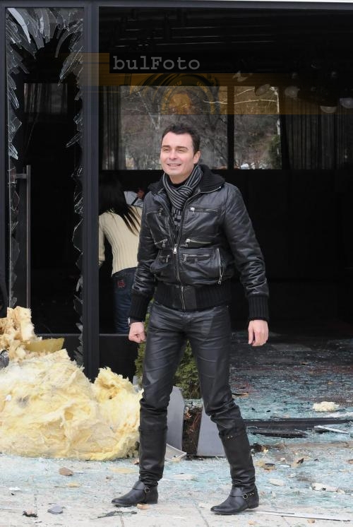 Ники Пилето взривен заради дълг към Пацо Дългия, взривът строява борческите редици