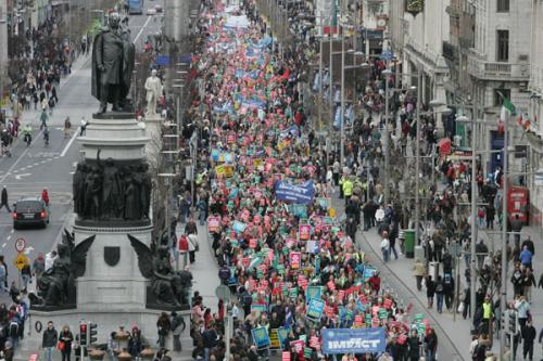 100 000 протестираха в Дъблин