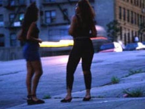 Разбиха канал за BG проститутки в Удине 