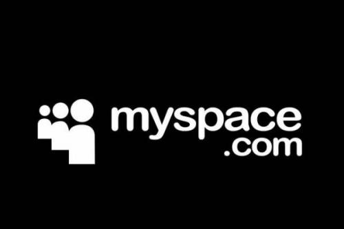 Повече от 2100 сексуални престъпници открити в MySpace
