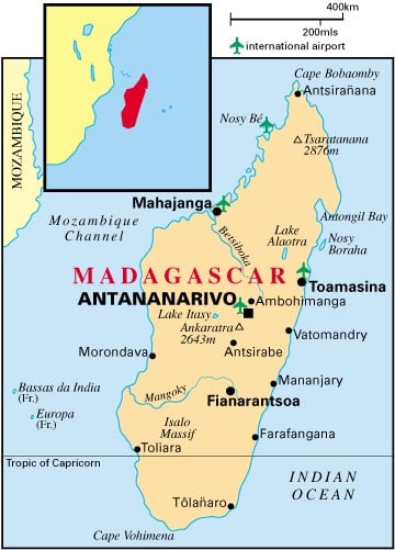 Танкове около президентския дворец в столицата на Мадагаскар
