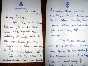 Любовни писма на принц Чарлс продадени за 30 000 долара