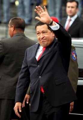 Книга, подарена на Обама от Чавес, стана бестселър