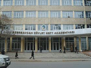 Над 10 са убитите във висше училище в Азербайджан
