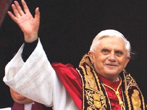 Папа Бенедикт Шестнайсети изнесе първата си литургия на арабска земя