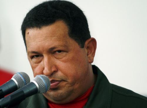 Чавес представи първия венецуелски мобилен телефон