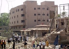 7 убити, 21 ранени в самоубийствен атентат в Афганистан