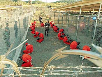 Затворник се самоуби в Гуантанамо