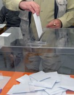 Мъж почина в избирателна секция в Рига