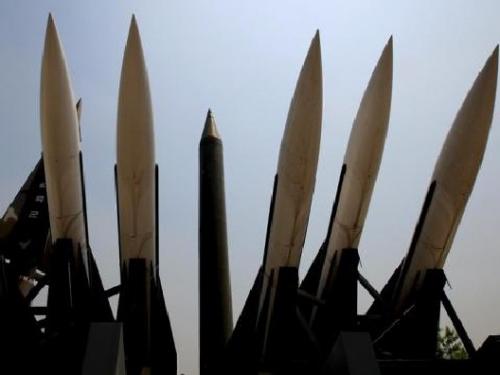 Северна Корея пак тества оръжието си