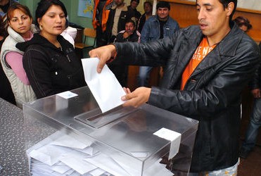 Свидетел: След 17 ч. ромите гласуваха за НДСВ