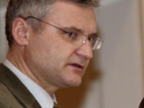 Минчо Спасов: Костов си търси „враг” в лицето на НДСВ