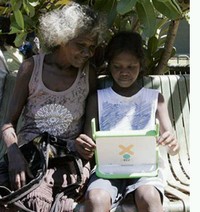 Аборигените се сдобиха с лаптопи