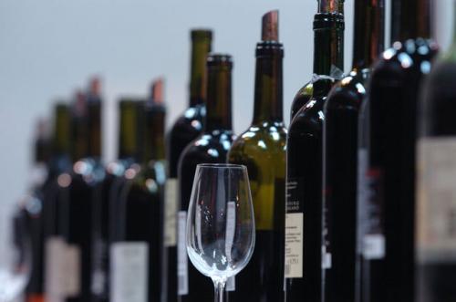Износът на вино на 6-годишен минимум 