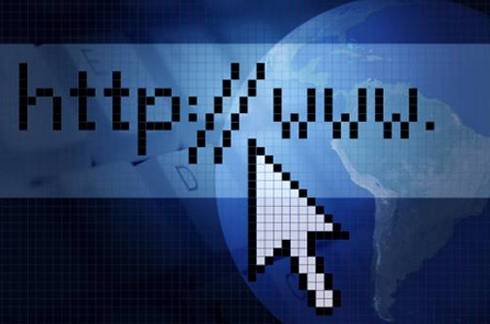 Европа влиза в битка със САЩ за интернет регулатора