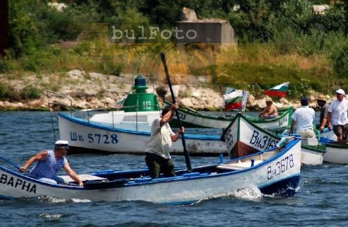 Рибари блокираха пристанище Варна 