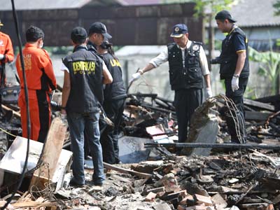 Най-малко 9 жертви при взривове в Джакарта 