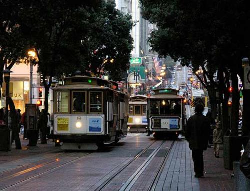 60 ранени при катастрофа на два трамвая в Сан Франциско 