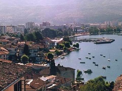 В Скопие измериха 44 градуса на сянка