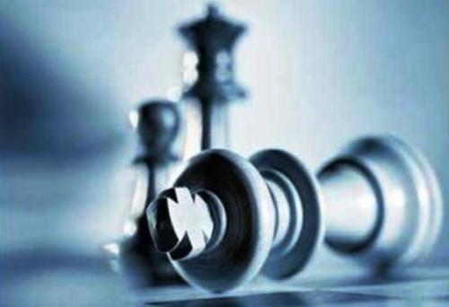 Шахматисти бойкотират турнир, спосориран от братя Юзеирови
