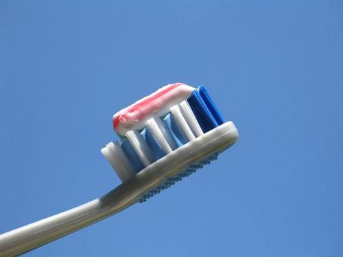 53% не ходят на зъболекар, 8 на сто не си мият зъбите