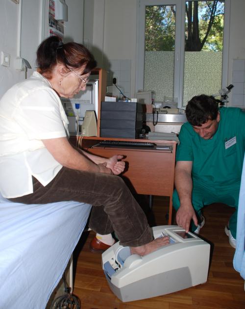 Правят профилактични прегледи за остеопороза в Хасково