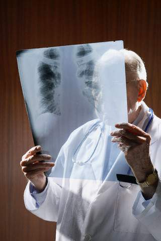 България ще получи още 9.5 млн. евро за борба с туберкулозата