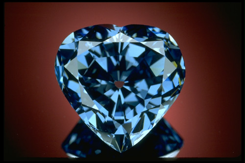 Длъжник предложил диамант на НАП