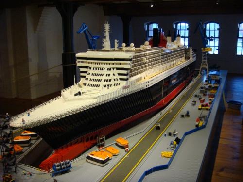 Построиха най-големият кораб с плочки Лего