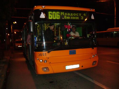 Спират нощния транспорт в София