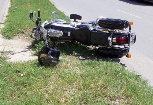 Млад мотоциклетист загина при катастрофа