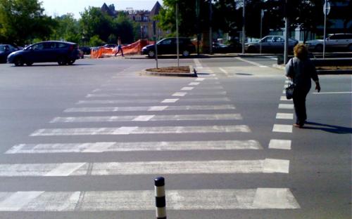 Ботевградчанка блъсна пешеходка