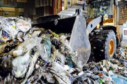 10 000 тона боклук ще бъдат извозени от Атина до Коледа