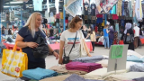 Важна новина за феновете на евтиния шопинг в Турция: Лирата си пада, но...