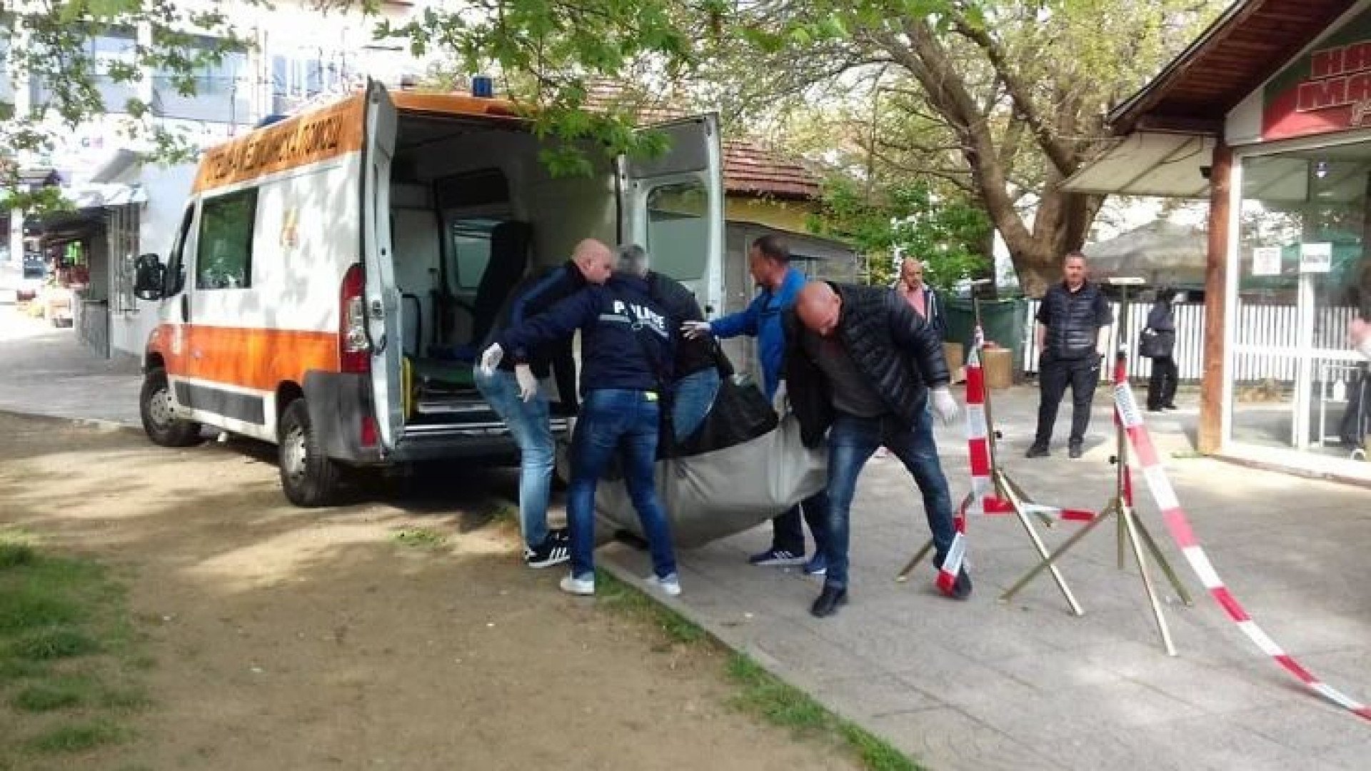 Зловеща находка в Стара Загора: Открит е труп на мъж, оказа се че..