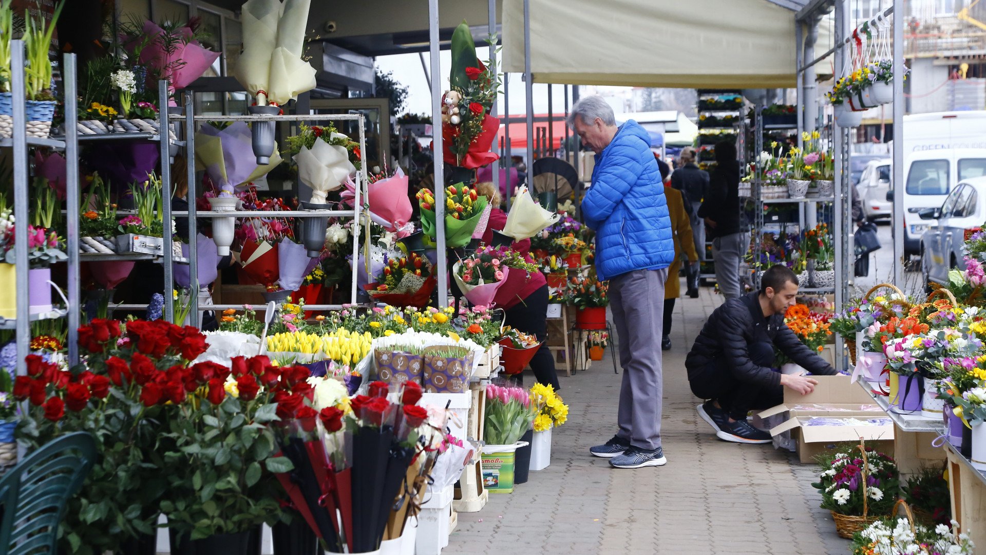 Търговци на цветя шокираха дни преди 8 март