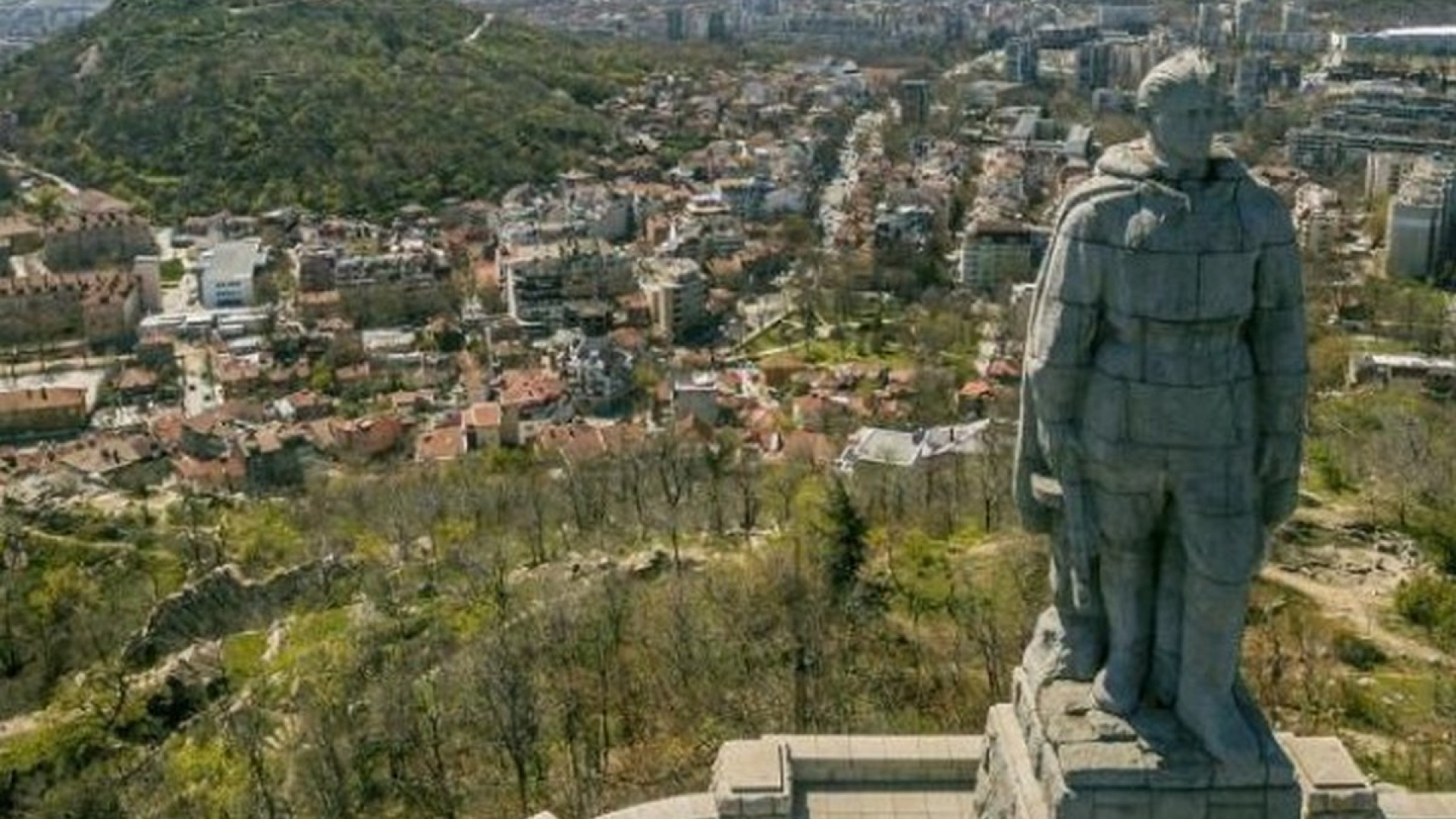 Пловдивчани си казаха тежката дума за демонтажа на Альоша 