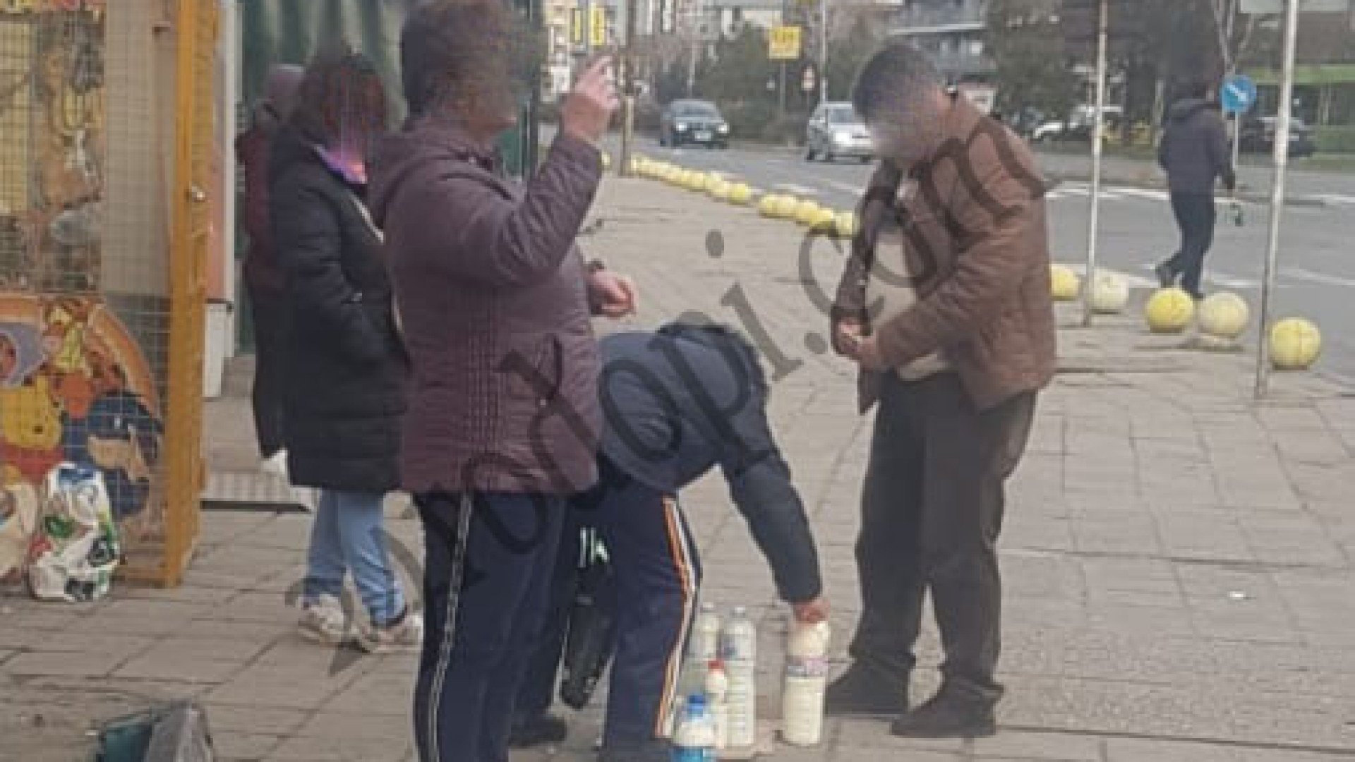 Мъка за 2 лева на литър в Кърджали, но пак е по-добре от... 