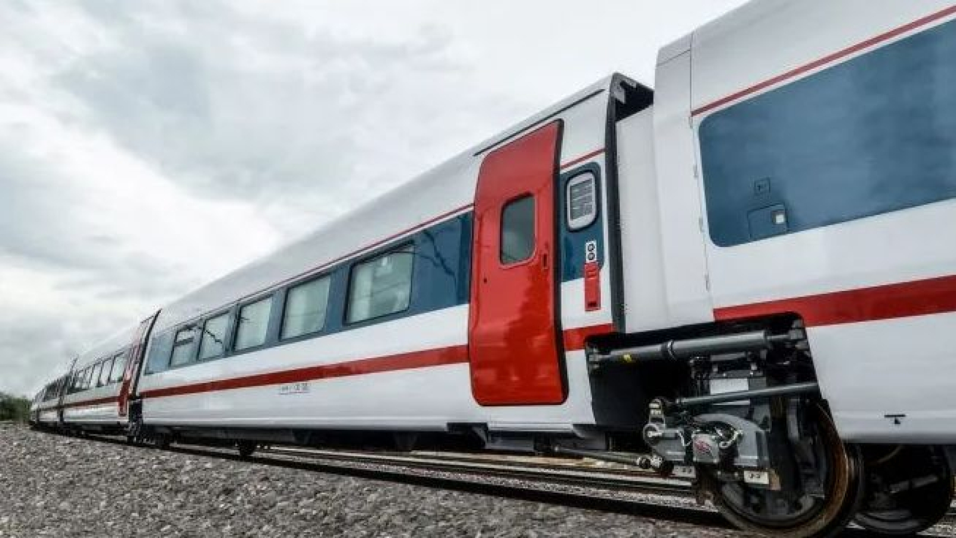 Talgo представя най-доброто си предложение за подобряване на железопътния транспорт в България: "Intercity BG"