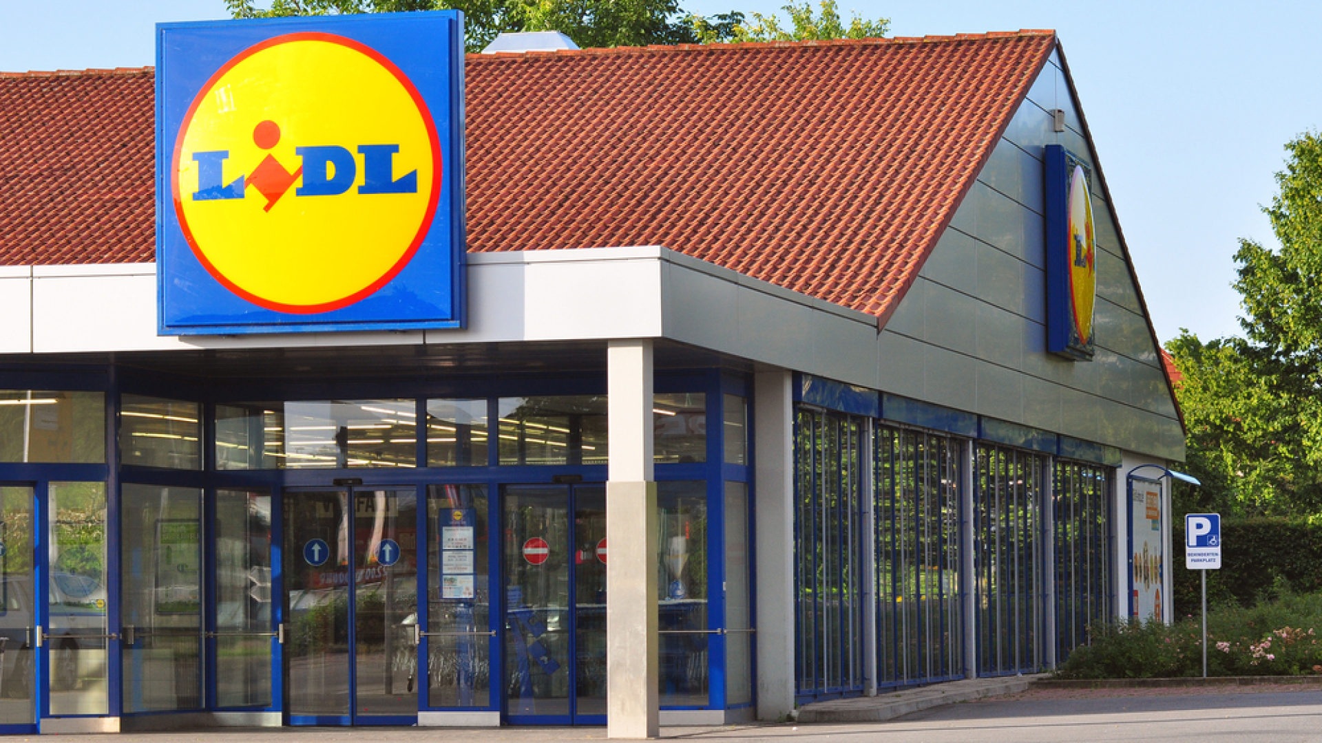 Шок! Мъж откри касова бележка от Lidl от 2002 г. и още не може да повярва на очите си СНИМКА