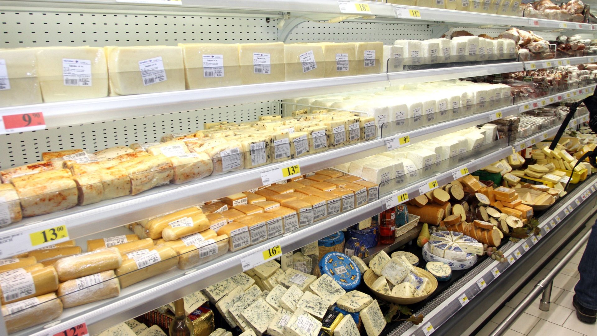 Започна масово производство на млечни продукти - менте!