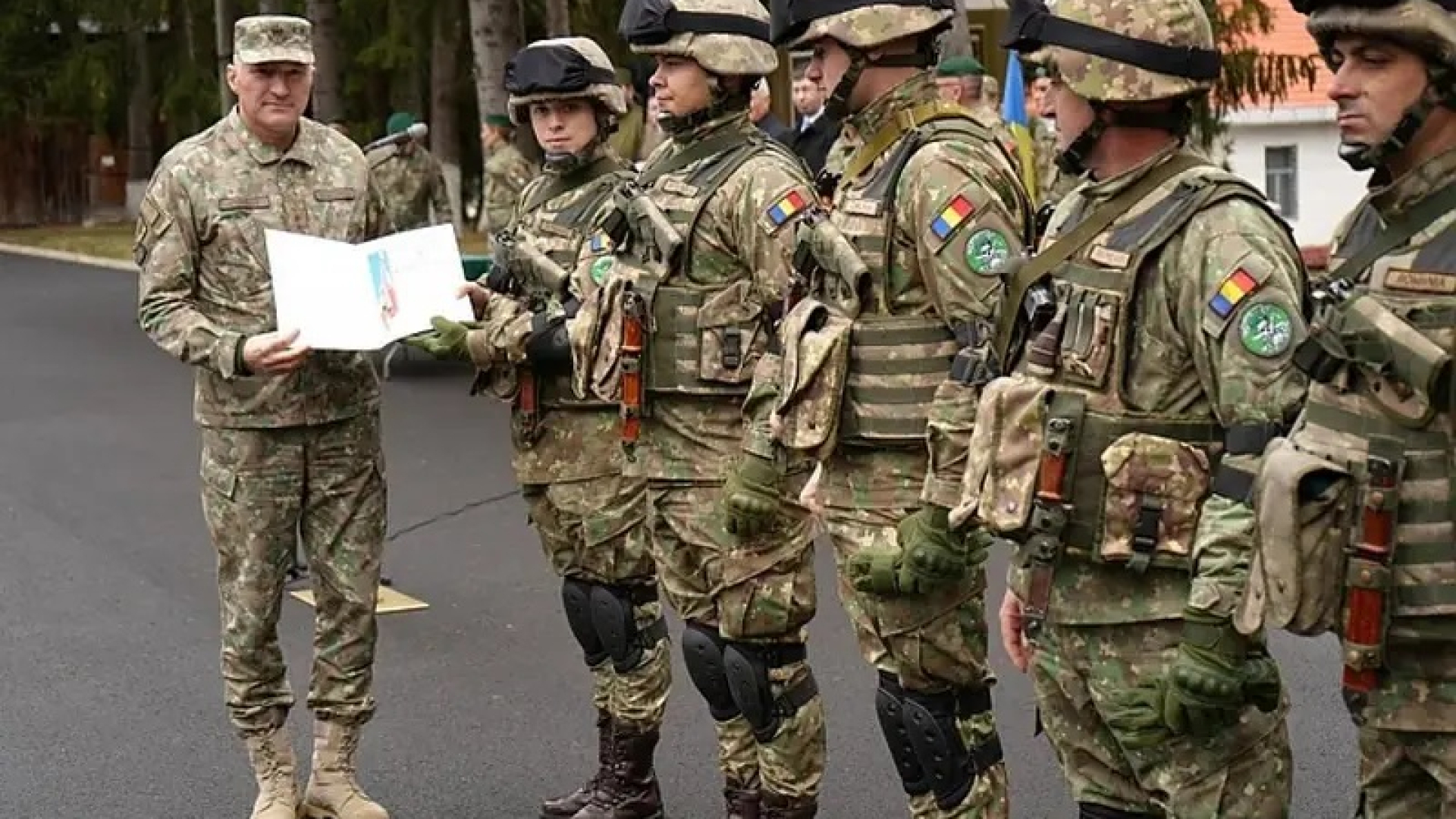 Букурещ готви закон за разполагане на войски в друга държава, Киев и Кишинев настръхнаха 