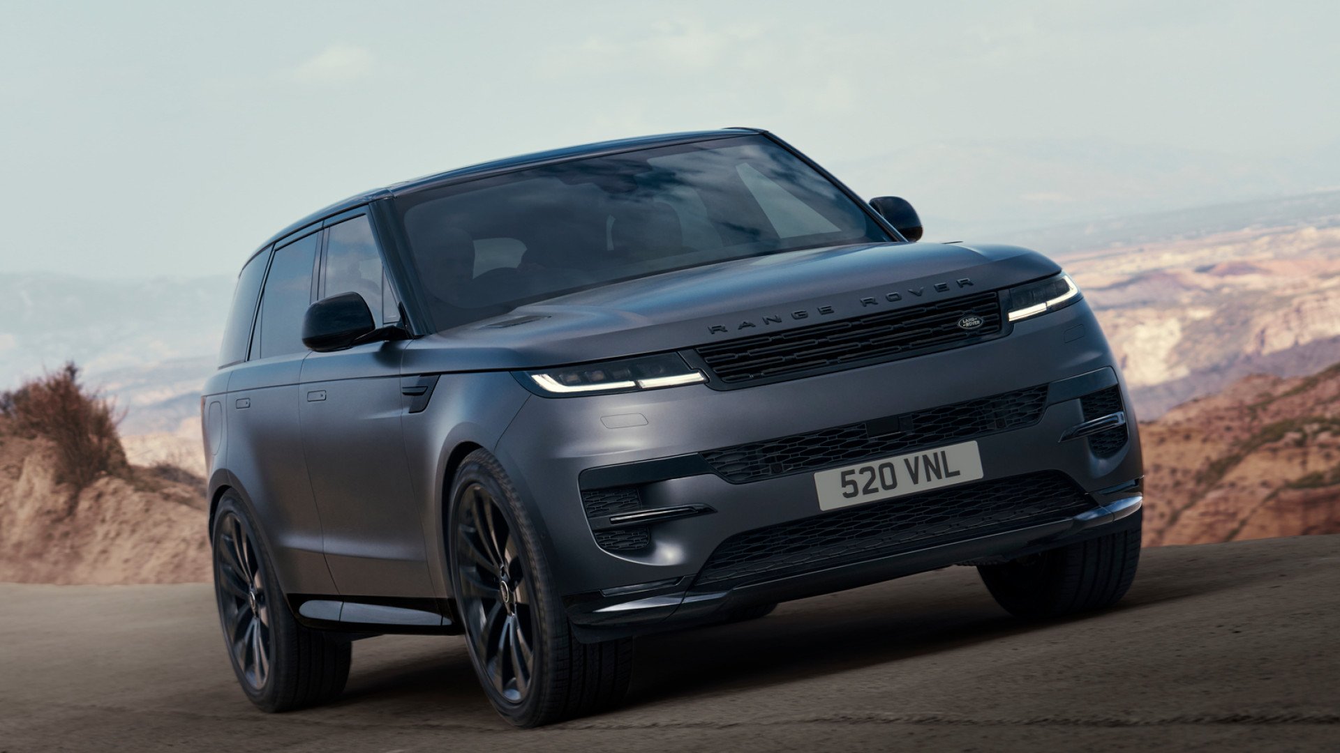 Range Rover Sport Stealth Пакет: Драматичен и динамичен