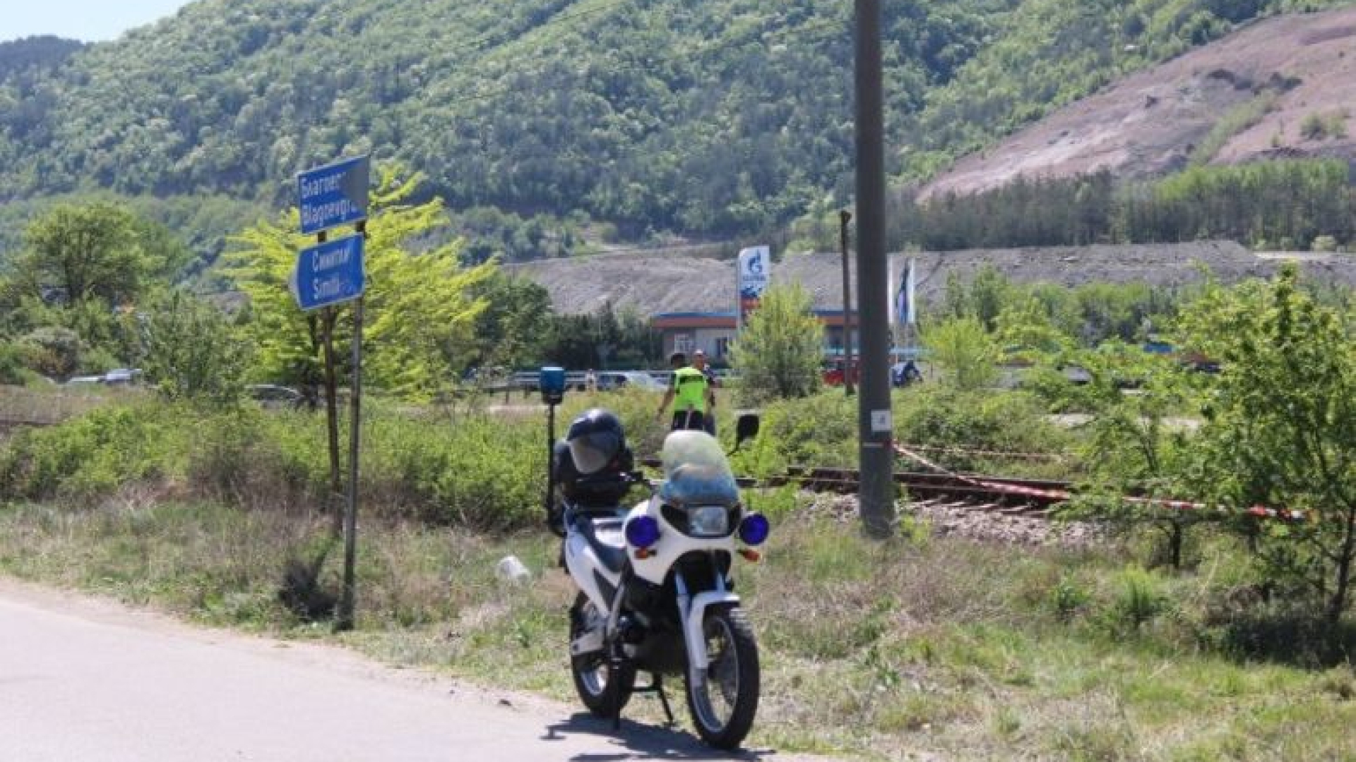 Това е приказната 20-г. красавица, блъсната от влак пред очите на майка си СНИМКИ